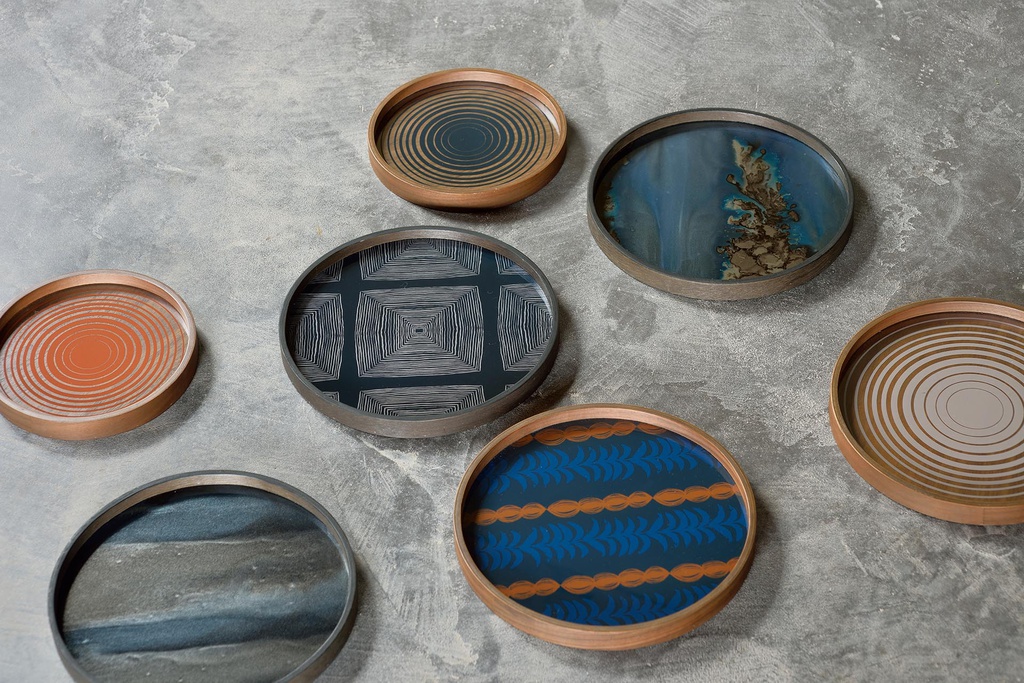 Organic valet tray TEMPLATE