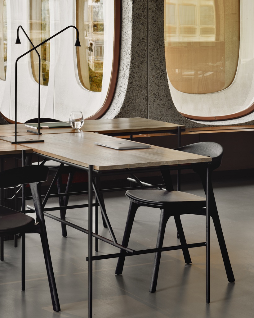 Teak Oscar desk - 140cm (with cable management)