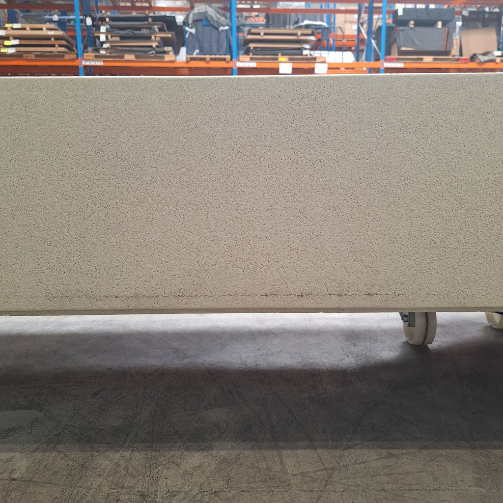 Elements floor shelf
