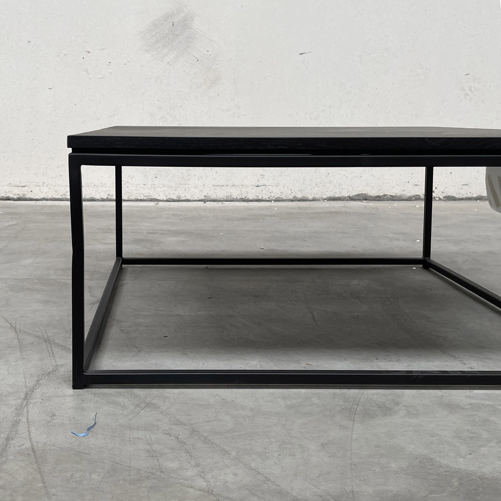 Thin coffee table