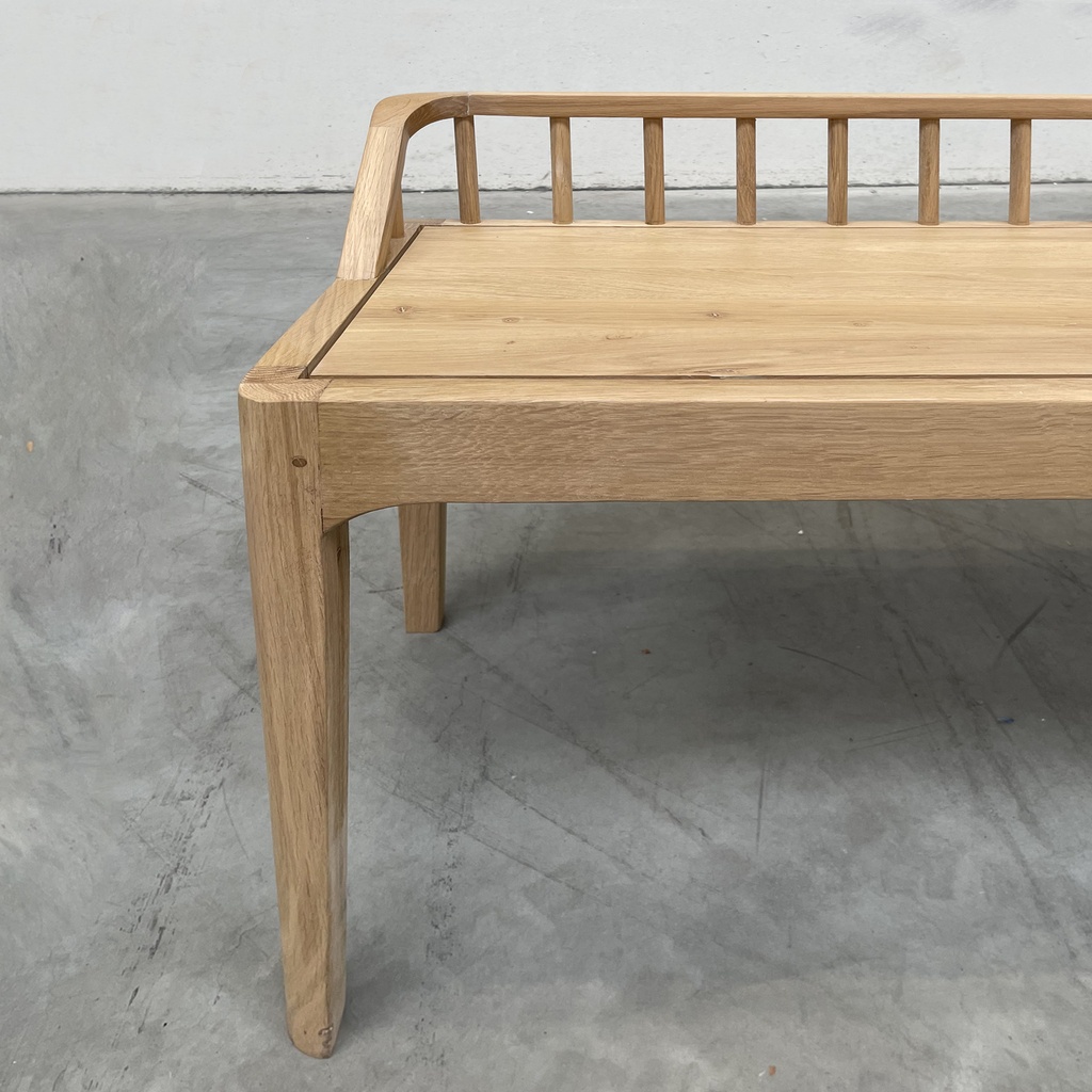 Spindle bench
