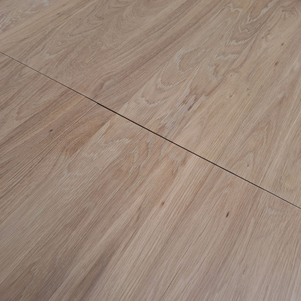 Bok extendable dining table