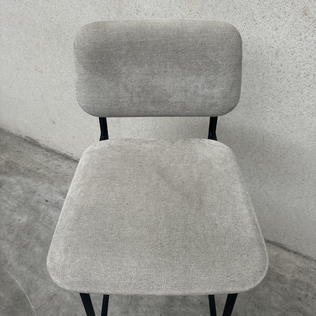 DC bar stool