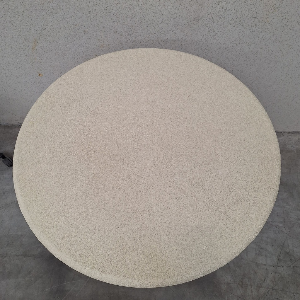 Elements dining table