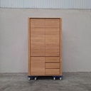 Shadow dresser