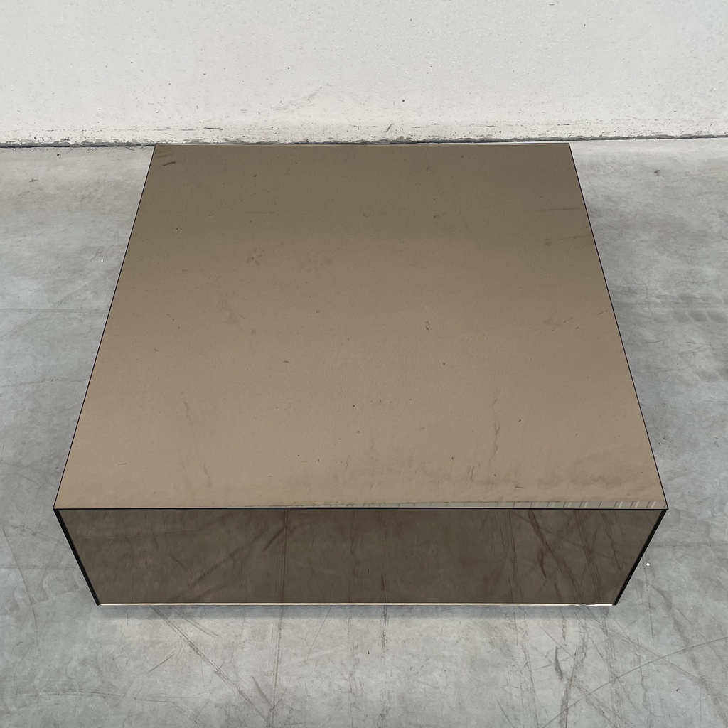 Cube coffee table 