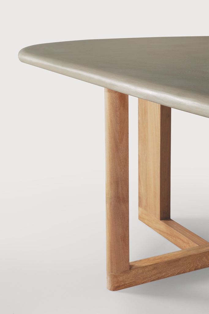 Trestle outdoor dining table - 240cm