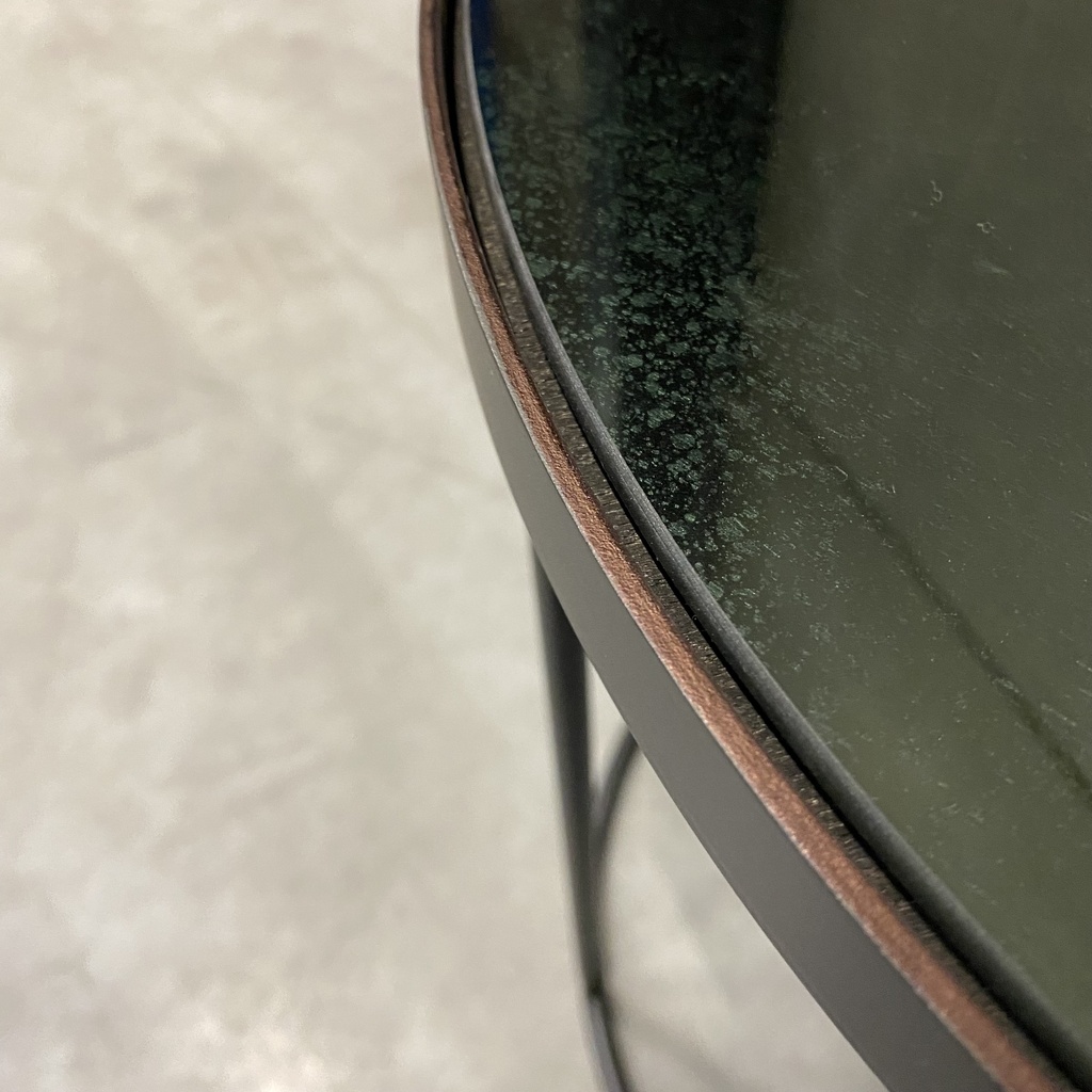 NM round nesting side table set 
