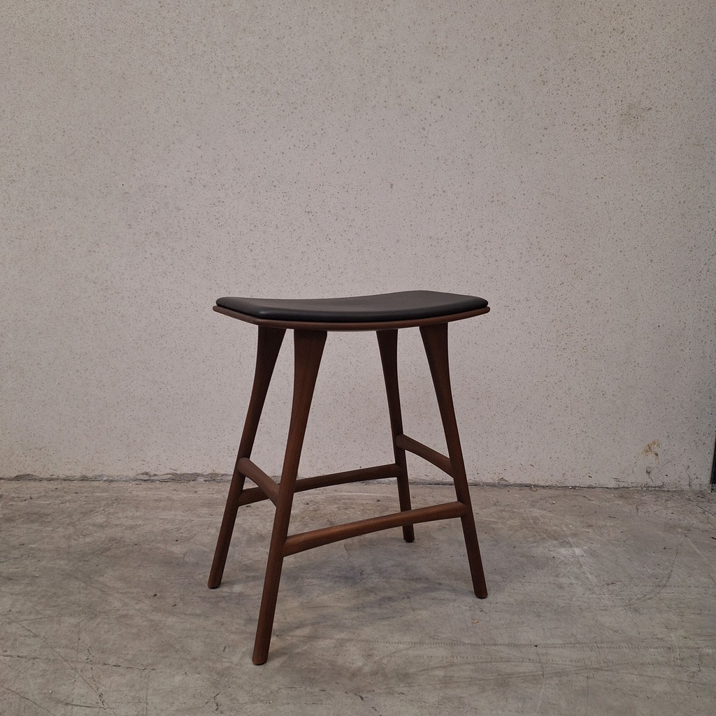 Osso counter stool