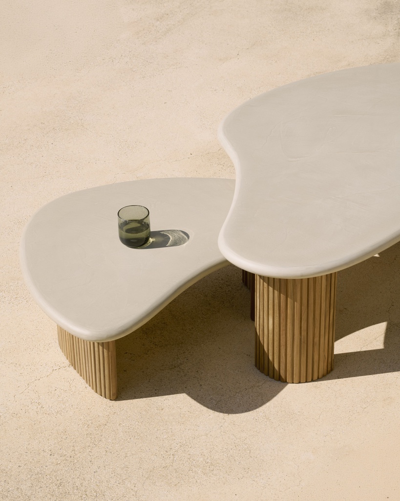 Boomerang outdoor coffee table TEMPLATE