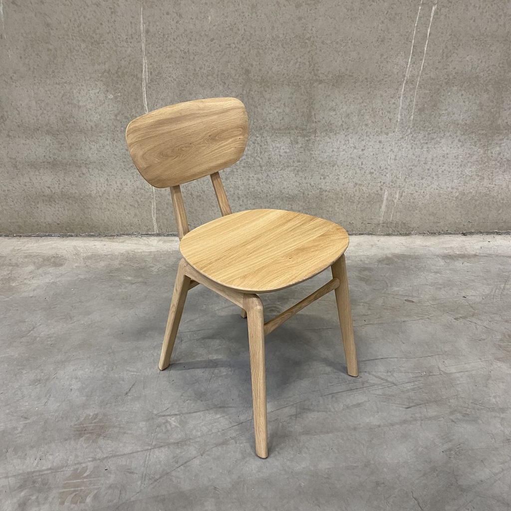 Pebble dining chair