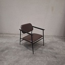 DC lounge chair - chocolate leather
