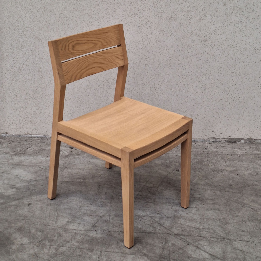 Set 4 of EX1 dining chairs