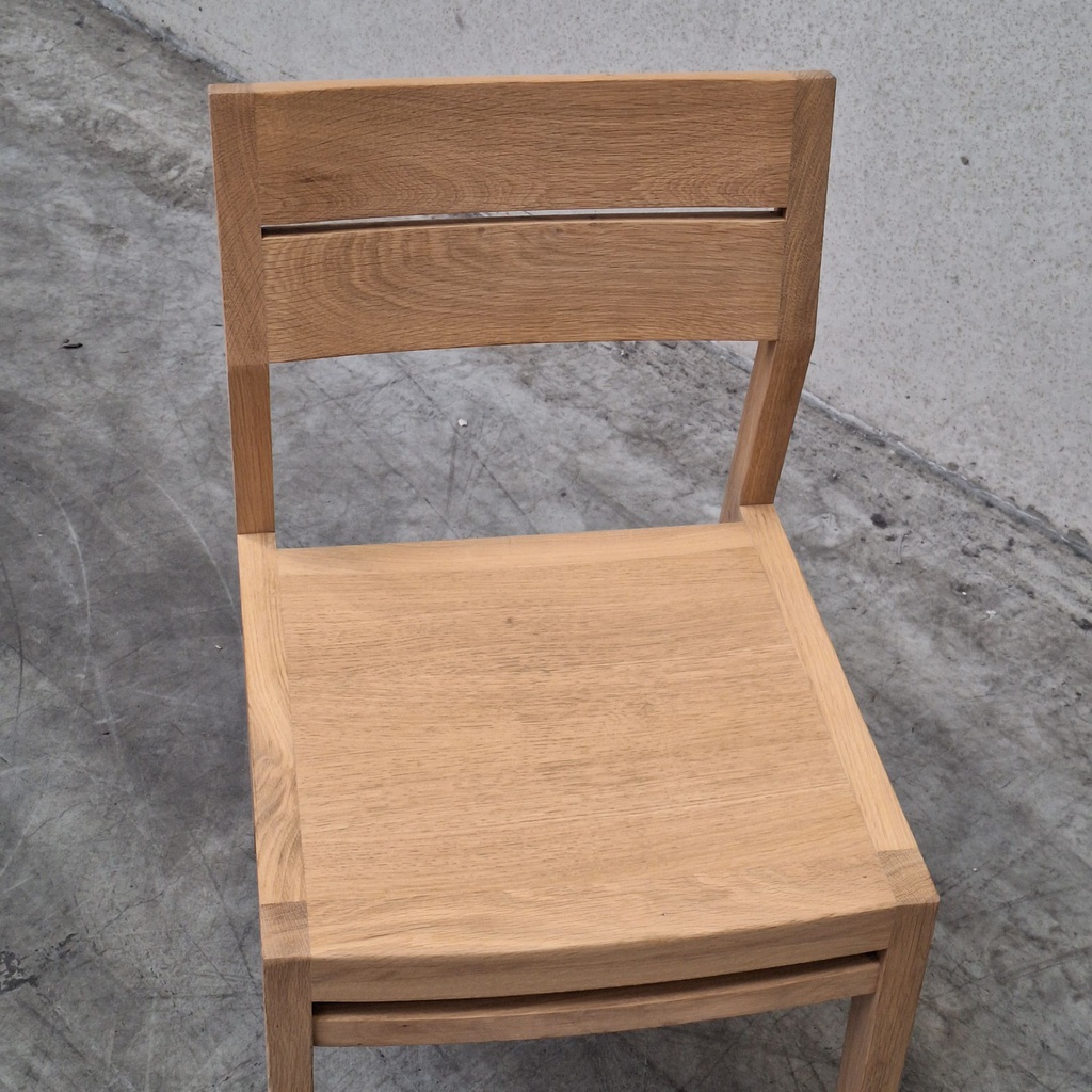 EX1 dining chair