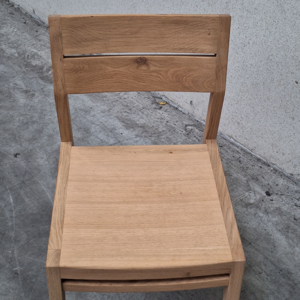 EX1 dining chair