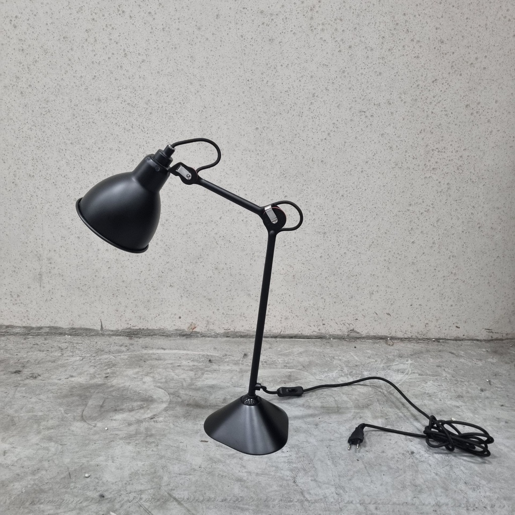 Lampe Gras 205 desk lamp by DCW