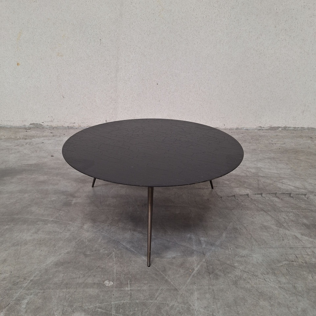 Luna coffee table