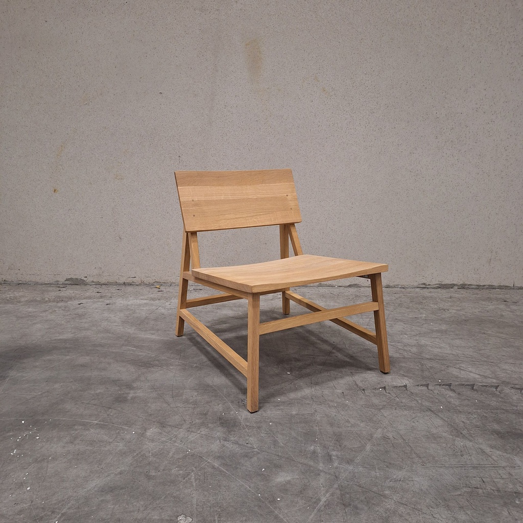 N2 lounge chair