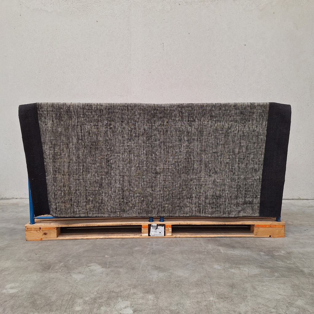 Dots kilim rug (170x240cm)