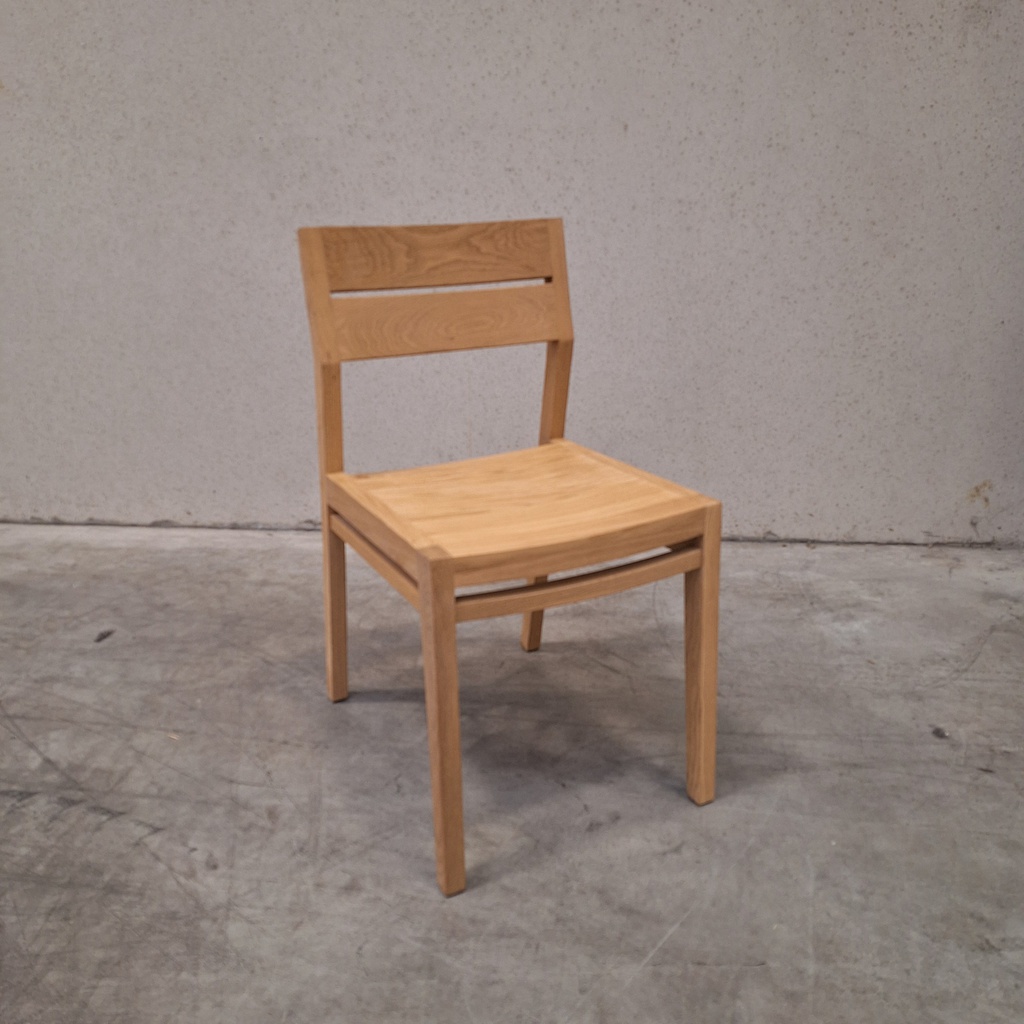EX1 dining chair