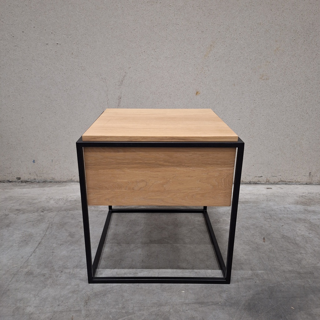 Monolit bedside table