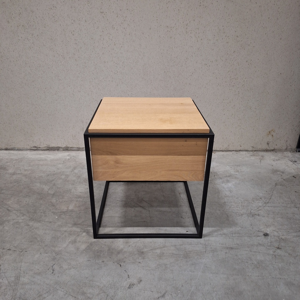 Monolit bedside table