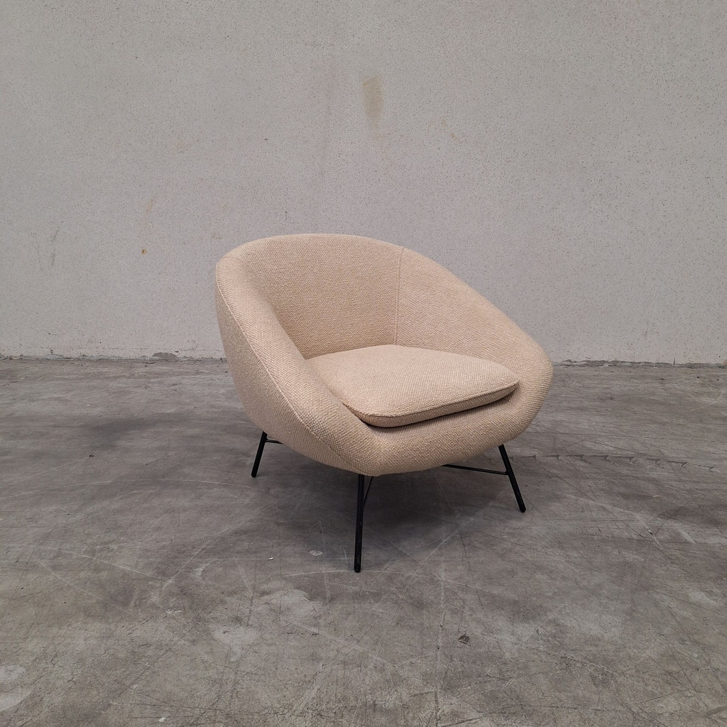 Barrow lounge chair