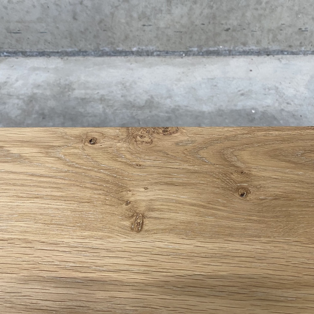 Madra bedside table