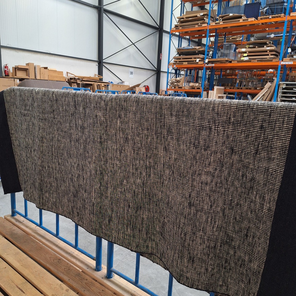 Dots kilim rug (170x240cm)