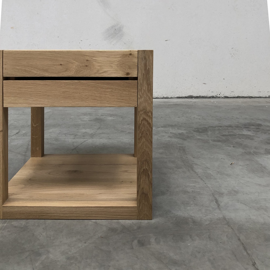 Azur bedside table
