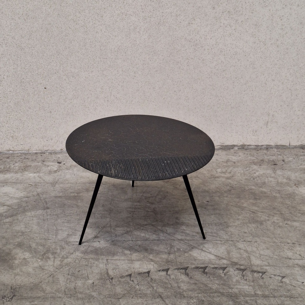 Luna coffee table