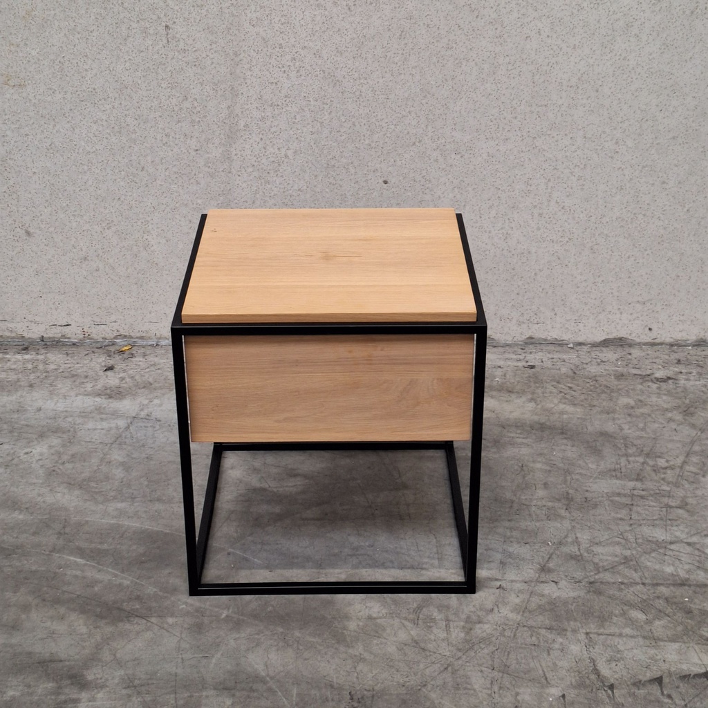 Monolit bedside table