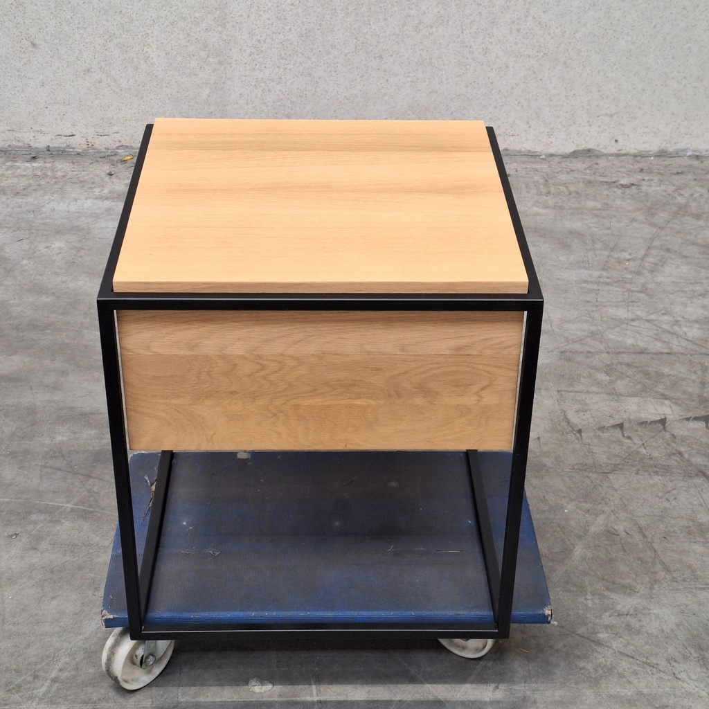 Monolit bedside table