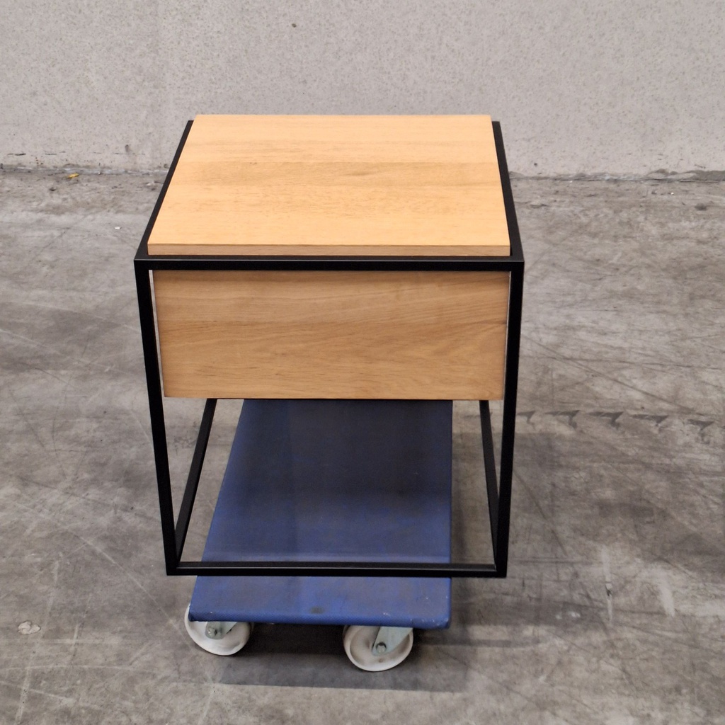 Monolit bedside table