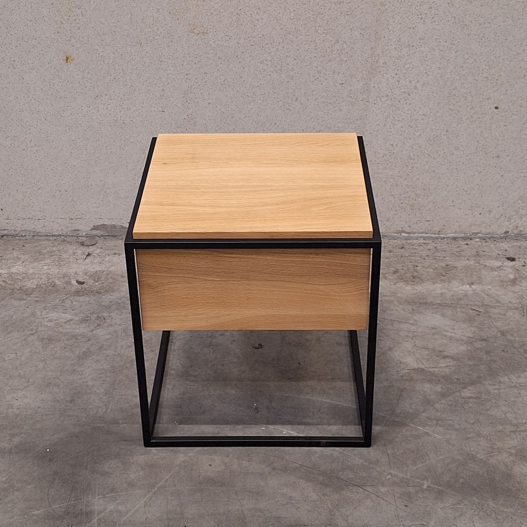 Monolit bedside table