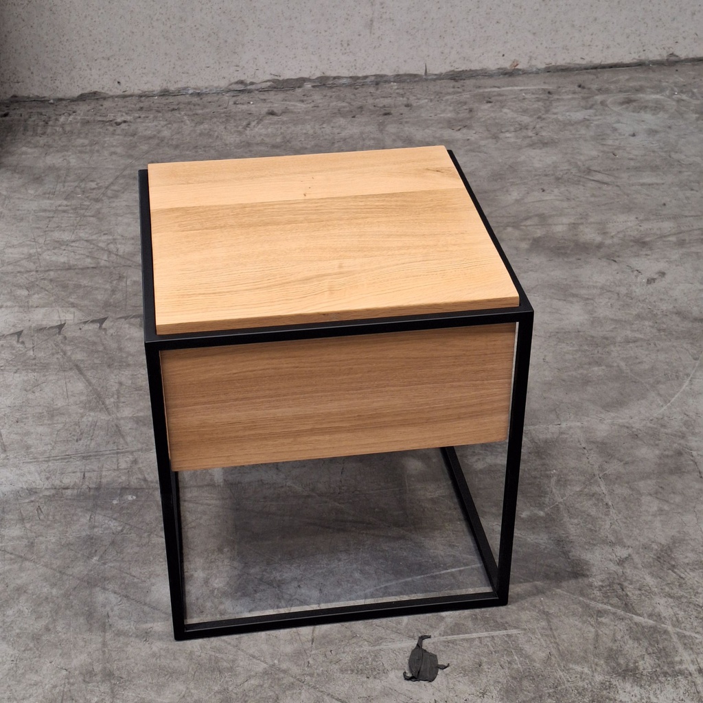 Monolit bedside table
