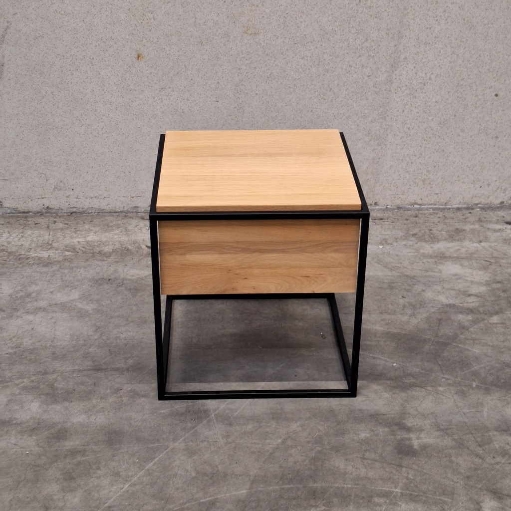 Monolit bedside table