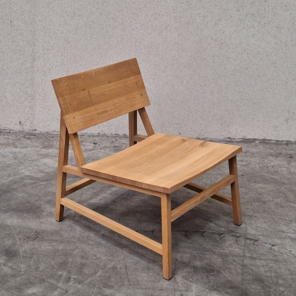 N2 lounge chair