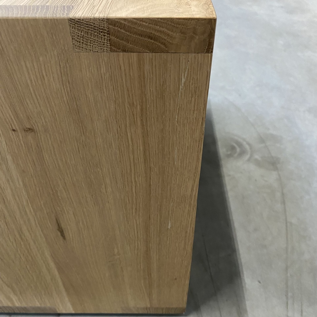 Nordic II bedside table