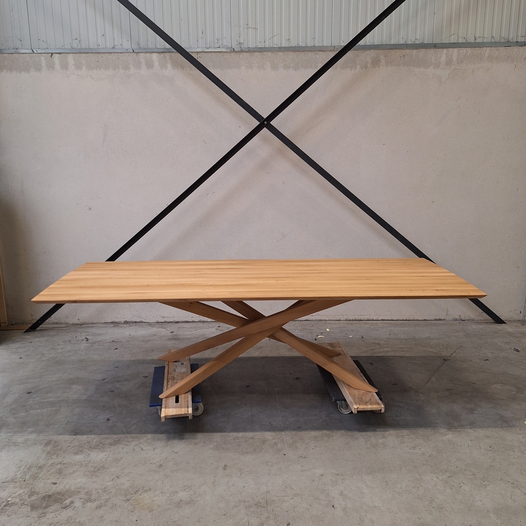 Mikado dining table - 280cm