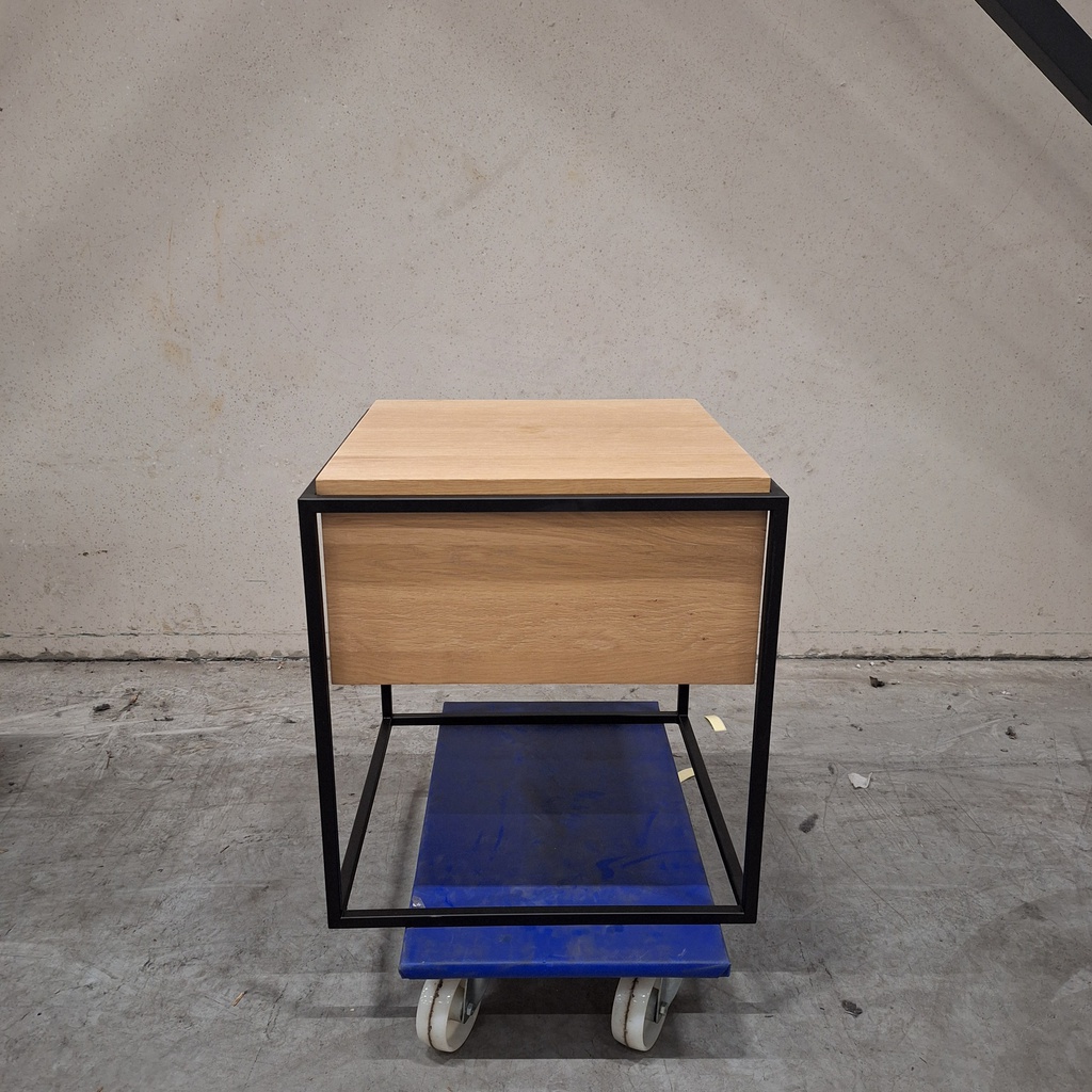 Monolit bedside table