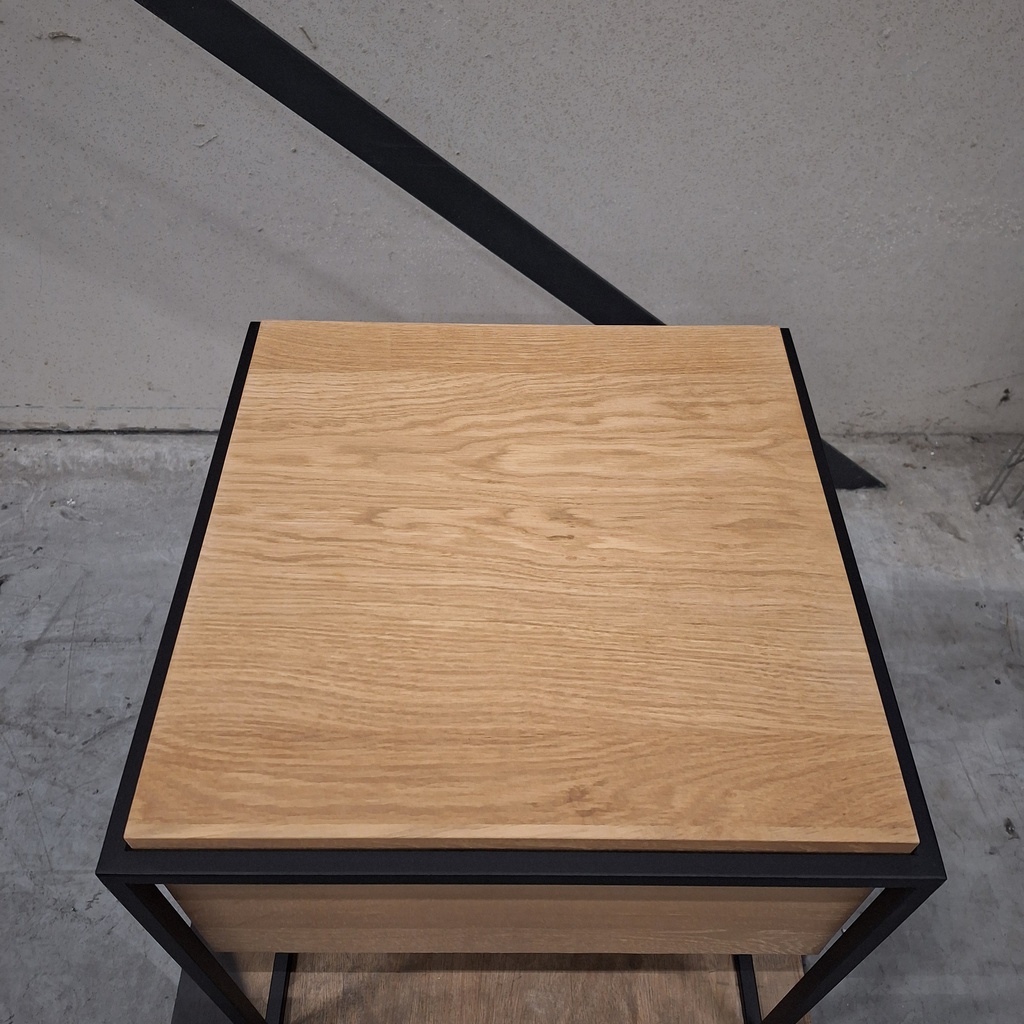 Monolit bedside table