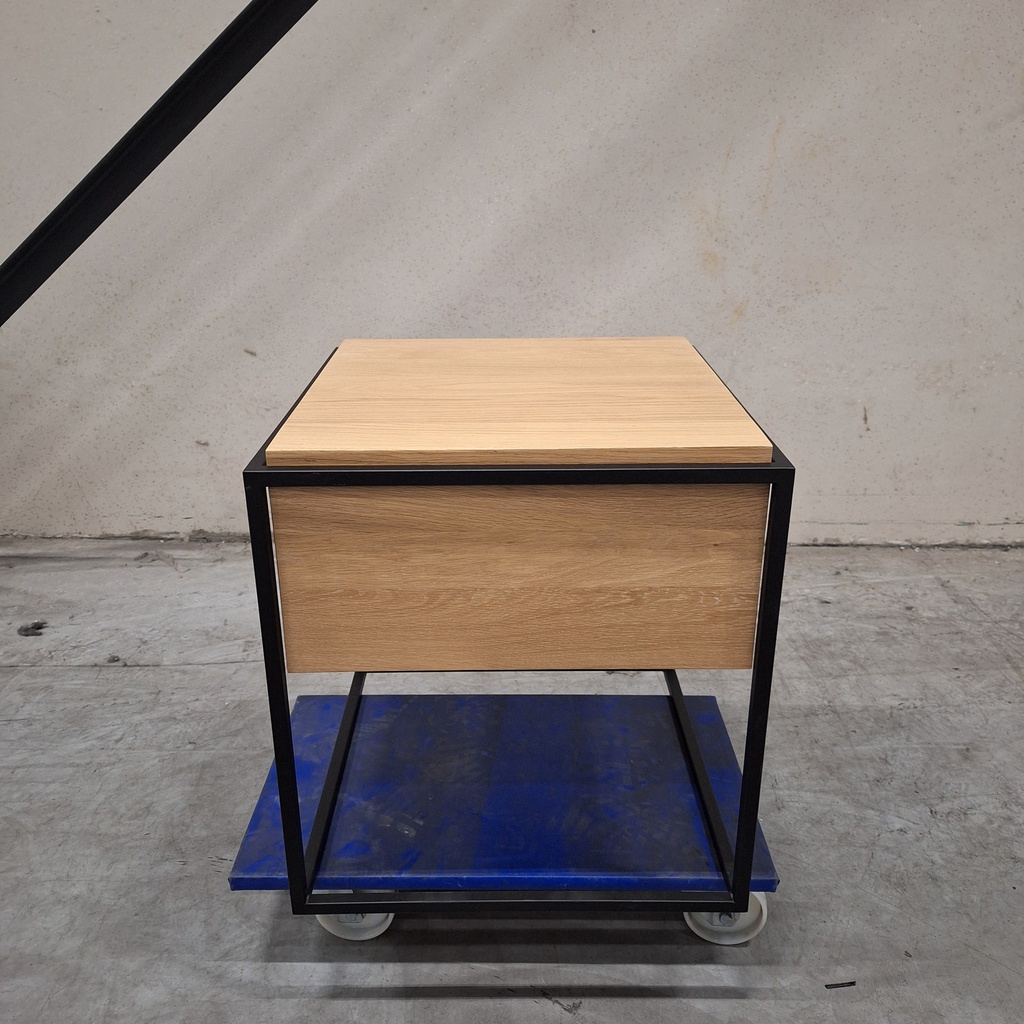Monolit bedside table