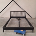 Spindle bed black