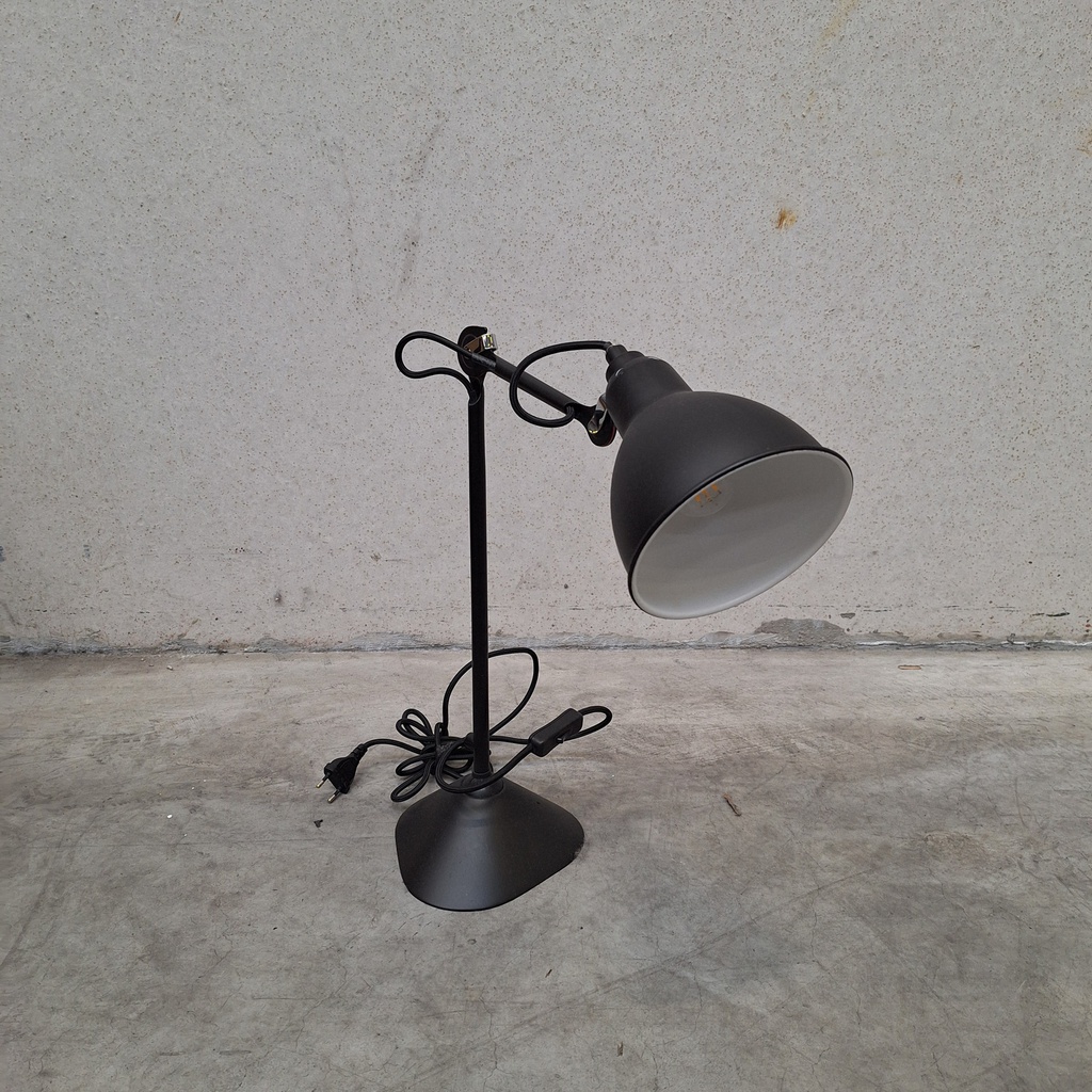 Lampe Gras 205 desk lamp by DCW