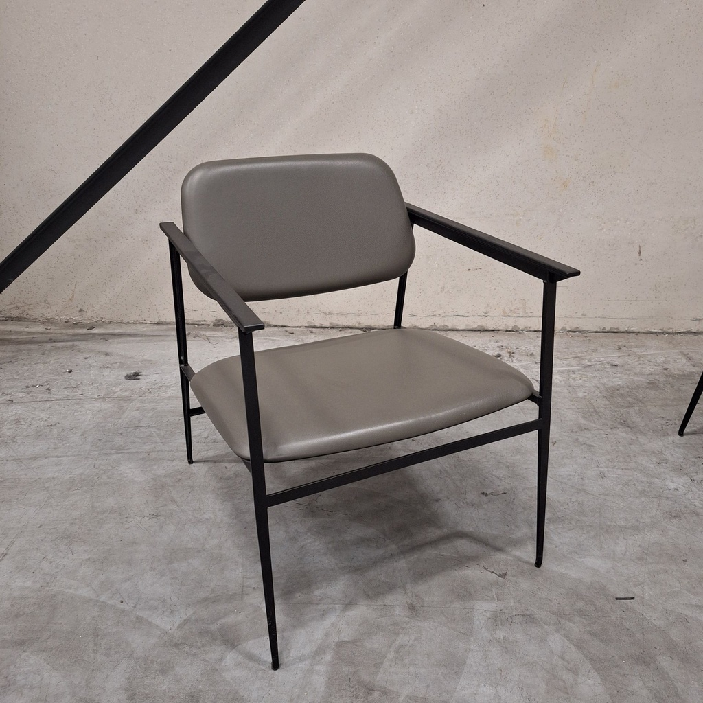 DC lounge chair - olive