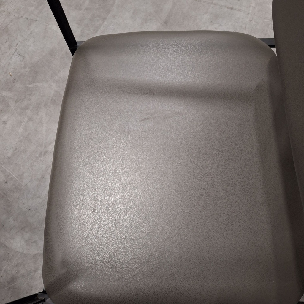 DC lounge chair - olive