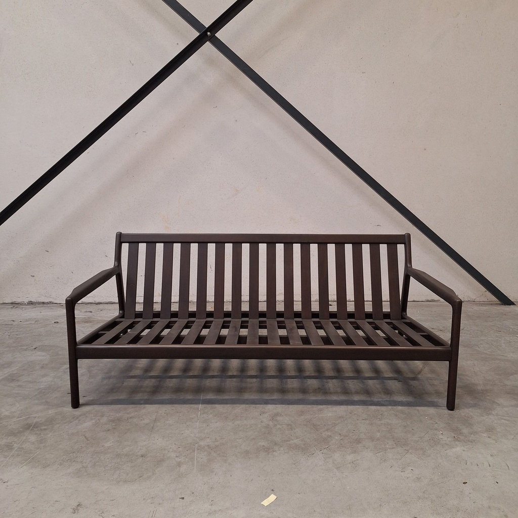 Jack sofa with ivory cushions