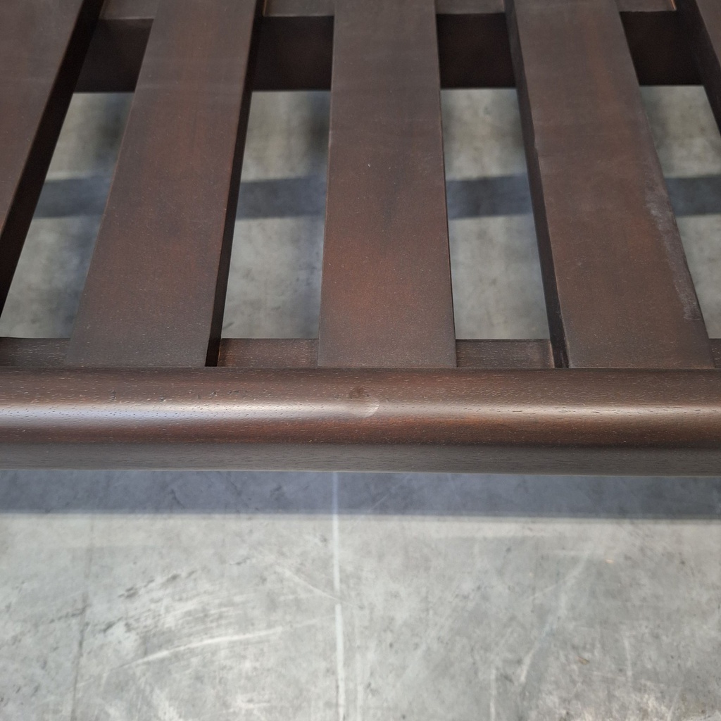 Jack sofa with ivory cushions