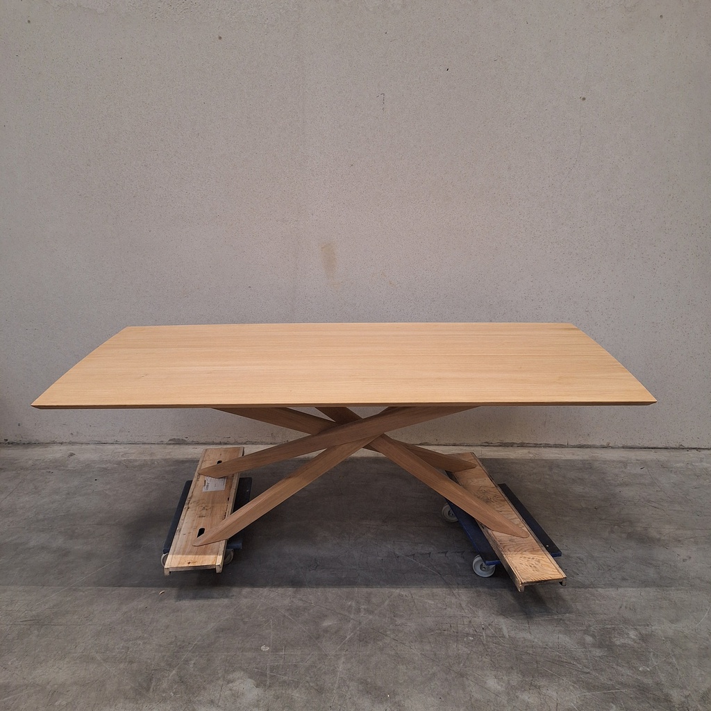 Mikado dining table - 240cm